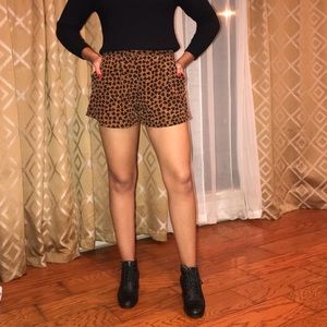 high waisted forever 21 shorts.